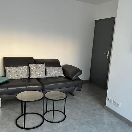 Chambre Avec Salle D'Eau Privee Dans Appartement Partage 200 M Du Tram Μονπελιέ Εξωτερικό φωτογραφία